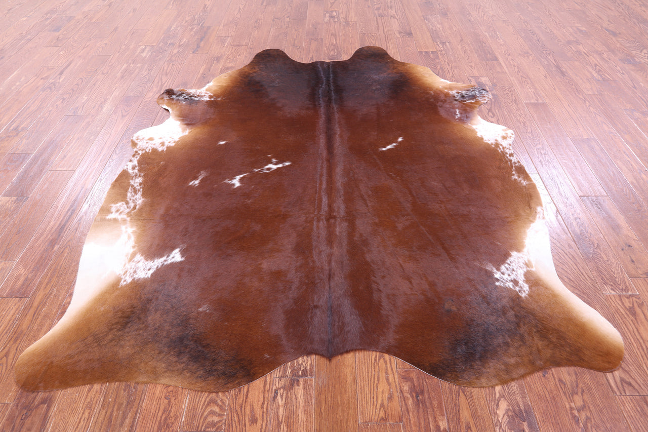 Brown Natural Cowhide Rug - XX-Large 7' 5"H x 6' 4"W