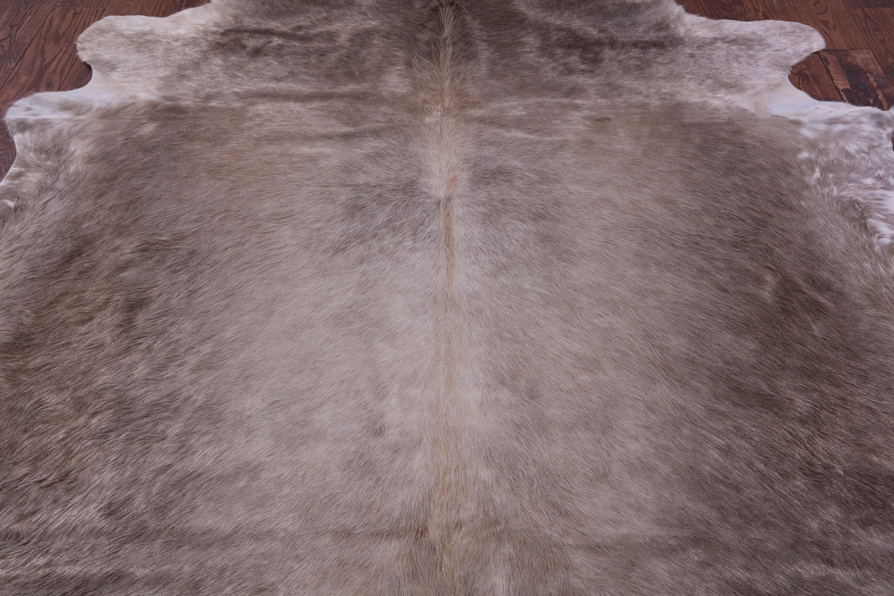 Champagne Natural Cowhide Rug - XX-Large 8' 0"H x 7' 6"W
