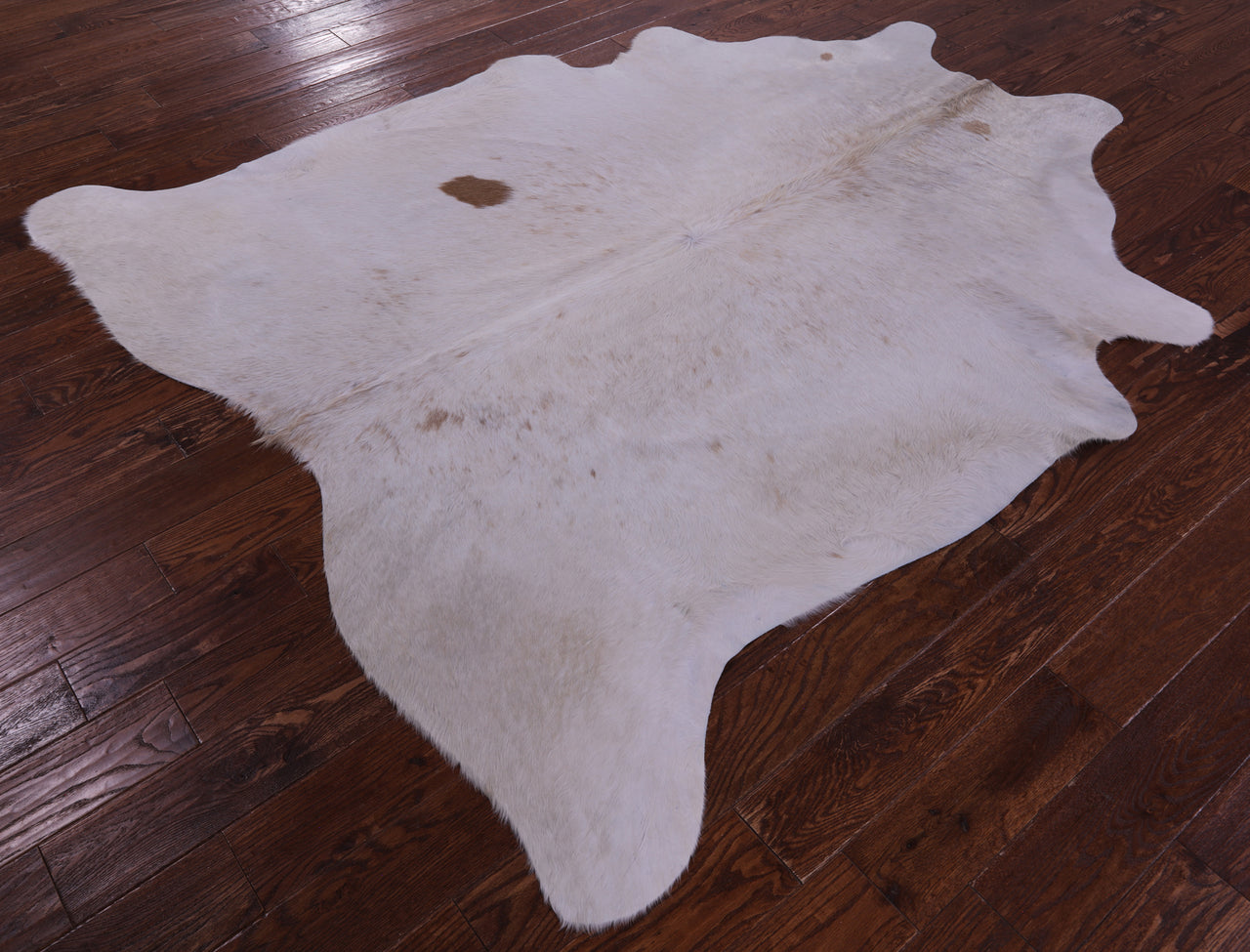 Beige Natural Cowhide Rug - XX-Large 7' 4"H x 6' 6"W