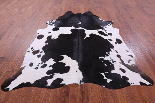 Black & White Natural Cowhide Rug - XX-Large 8' 2
