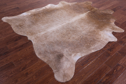 Light Brown Natural Cowhide Rug - XX-Large 7' 9