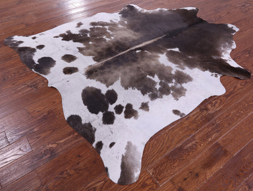 Brown & White Natural Cowhide Rug - X-Large 7' 2