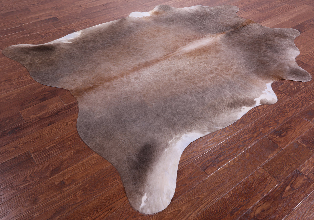 Champagne Natural Cowhide Rug - XX-Large 8' 0"H x 6' 9"W