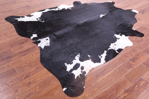 Black & White Natural Cowhide Rug - XX-Large 7' 10