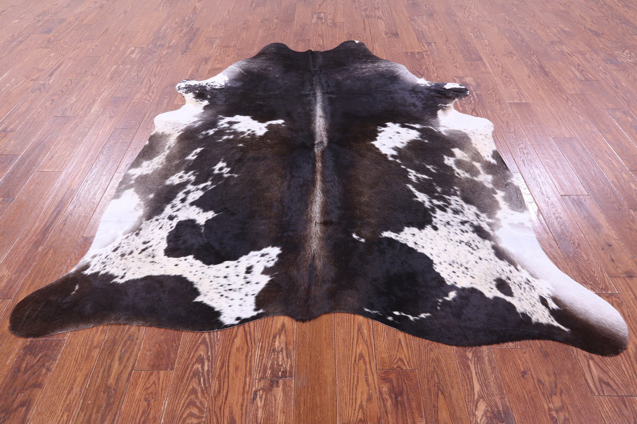 Brown & White Natural Cowhide Rug - XX-Large 7' 4"H x 6' 10"W