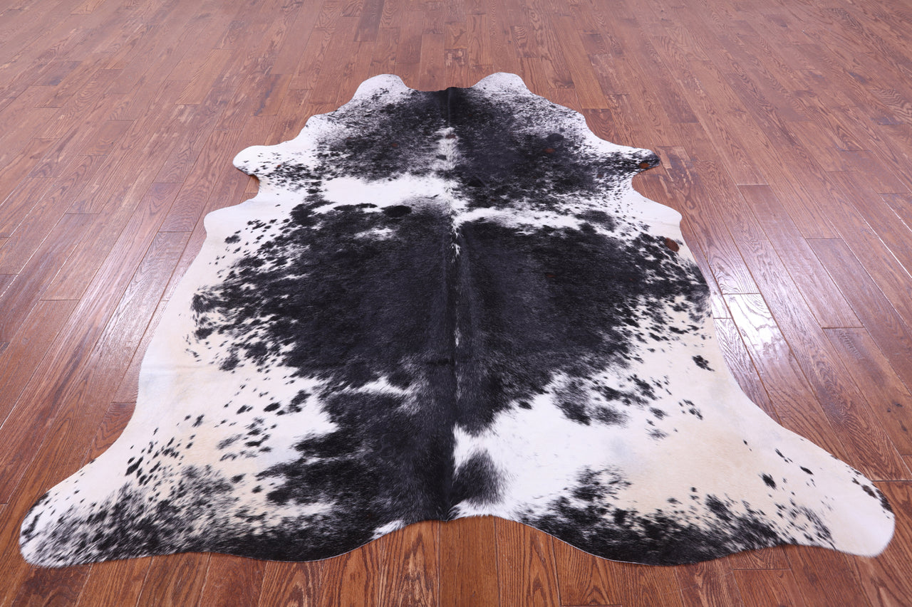 Black Salt & Pepper Natural Cowhide Rug - XX-Large 8' 0"H x 6' 7"W