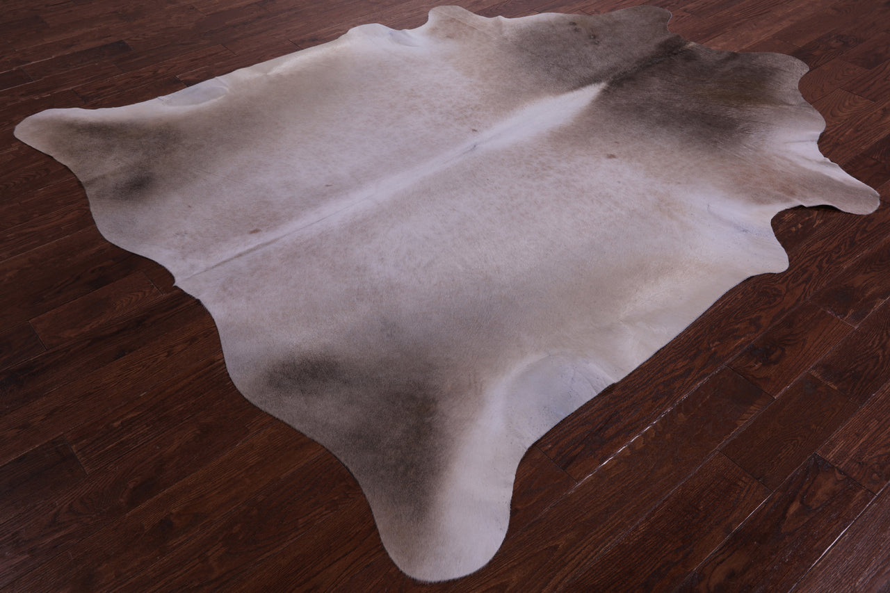 Beige Natural Cowhide Rug - XX-Large 7' 10"H x 6' 10"W