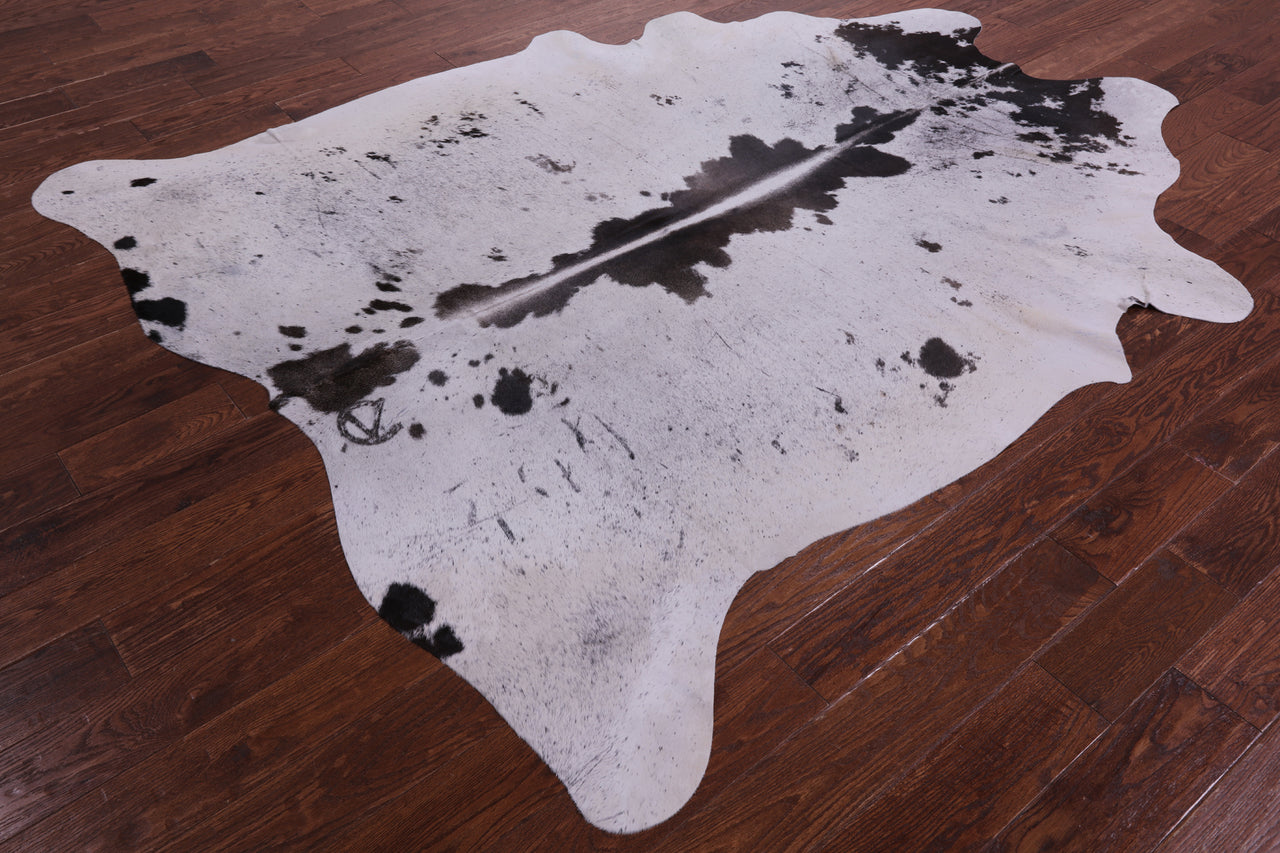 Brown Salt & Pepper Natural Cowhide Rug - XX-Large 8' 1"H x 6' 7"W