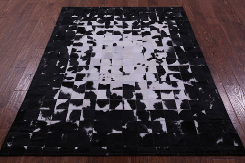 Black & White Patchwork Natural Cowhide Rug - 5' 0