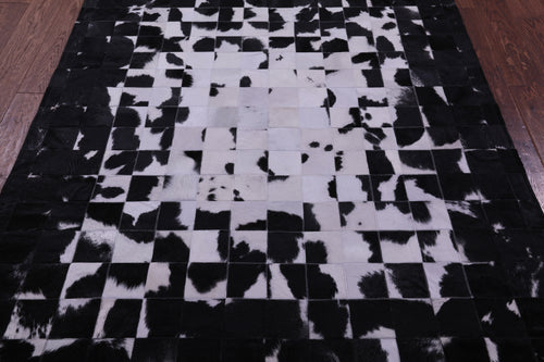 Black & White Patchwork Natural Cowhide Rug - 5' 0