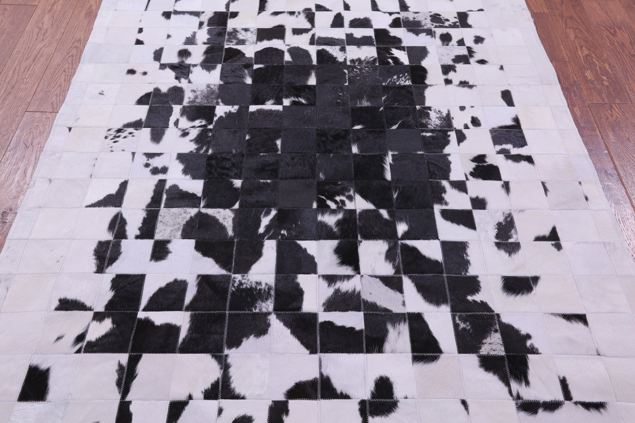 Black & White Patchwork Natural Cowhide Rug - 5' 0" x 6' 7"