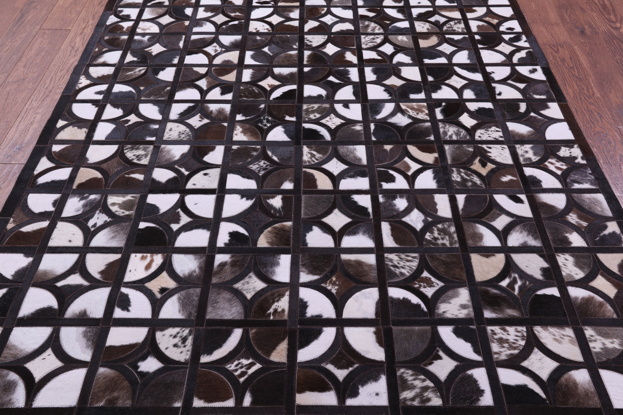 Brown & White Patchwork Black Natural Cowhide Rug - 6' 0" x 9' 0"