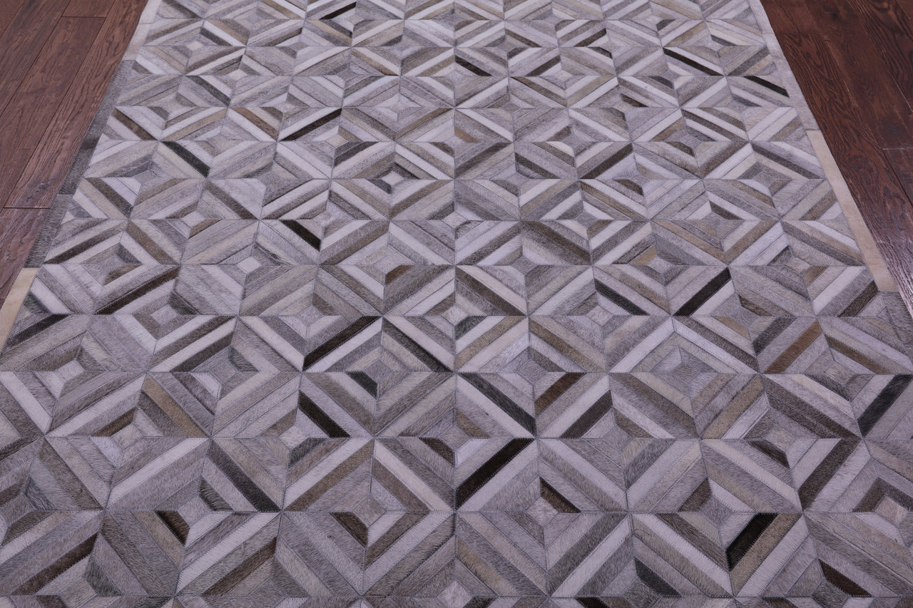 Grey & White Patchwork Natural Cowhide Rug - 6' 0" x 9' 0"