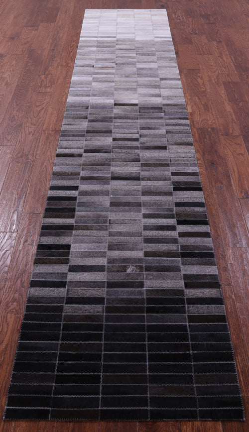 Grey & White Gradient Brickwork Patchwork Natural Cowhide Rug - 2' 6