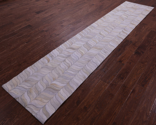 Ivory Patchwork Natural Cowhide Rug - 2' 6