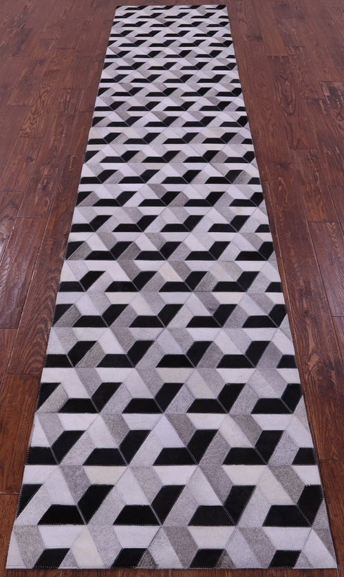 Black & White Patchwork Natural Cowhide Rug - 2' 6
