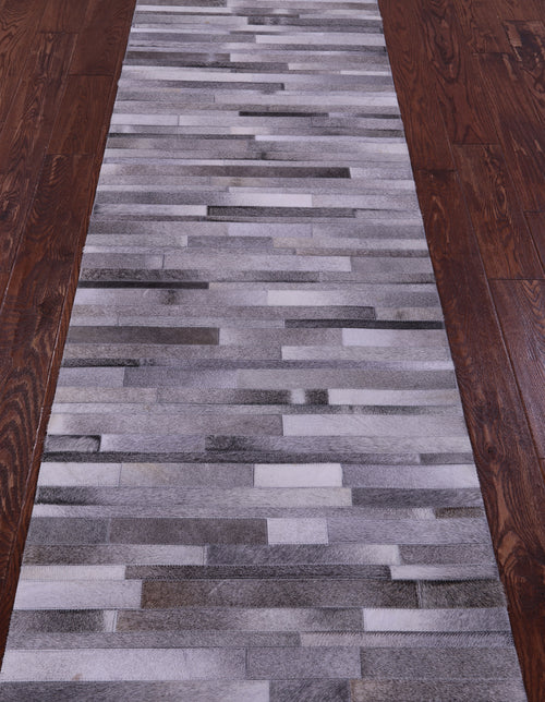 Grey Brickwork Patchwork Natural Cowhide Rug - 2' 6