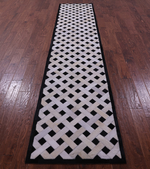 Black & White Patchwork Natural Cowhide Rug - 2' 6