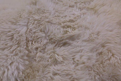 100% Natural New Zealand Sheepskin Ivory 5' 0