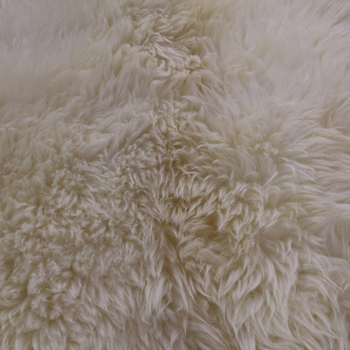 100% Natural New Zealand Sheepskin Ivory 4' 0
