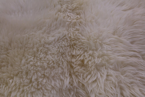 100% Natural New Zealand Sheepskin Ivory 3' 10