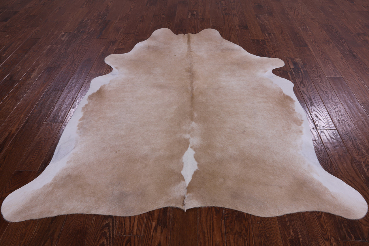 SUPER SALE Beige Natural Cowhide Rug - X-Large 7' 0"H x 6' 0"W