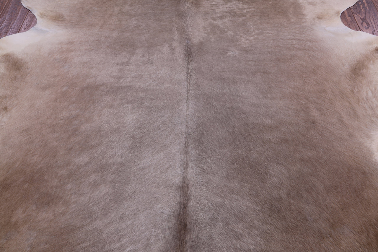 SUPER SALE Champagne Natural Cowhide Rug - XX-Large 7' 6"H x 6' 5"W