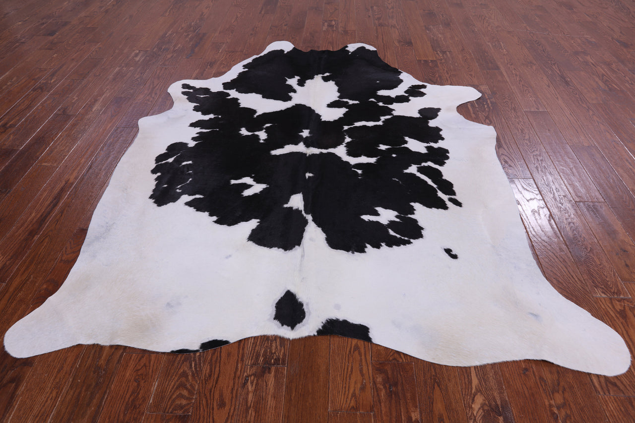 SUPER SALE Black & White Natural Cowhide Rug - XX-Large 8' 0"H x 6' 5"W