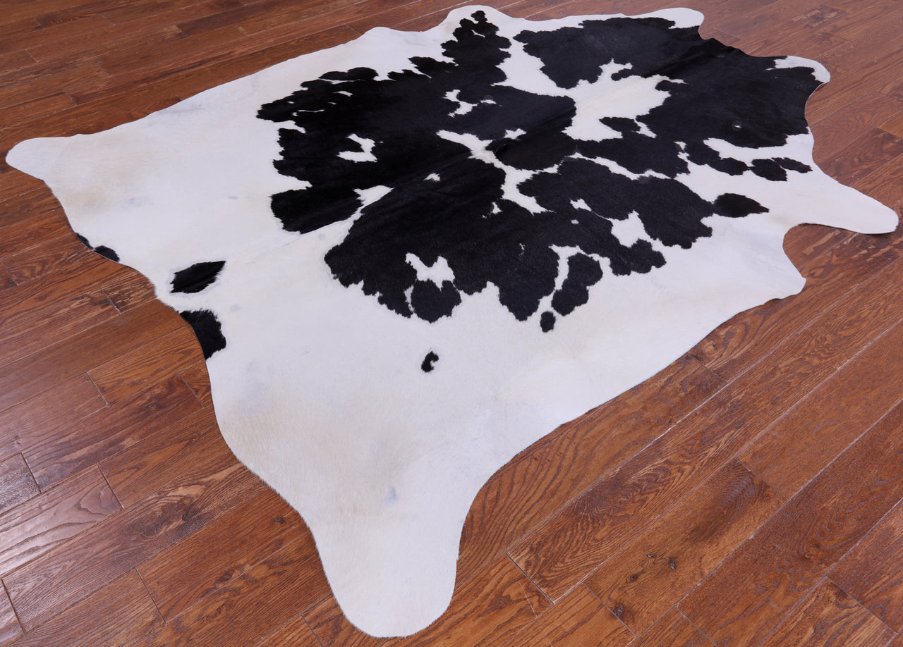 SUPER SALE Black & White Natural Cowhide Rug - XX-Large 8' 0"H x 6' 5"W