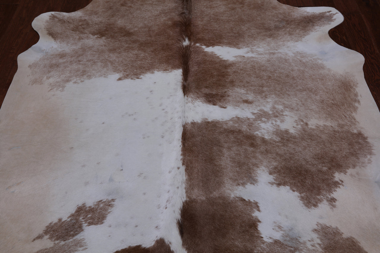 SUPER SALE Brown & White Natural Cowhide Rug - XX-Large 7' 4"H x 6' 6"W