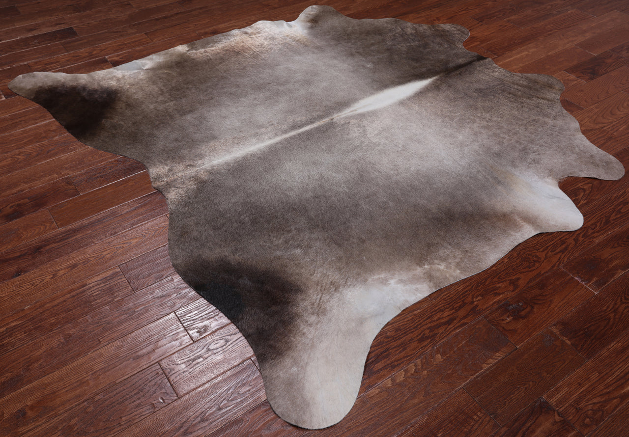 SUPER SALE Champagne Natural Cowhide Rug - X-Large 6' 9"H x 7' 0"W
