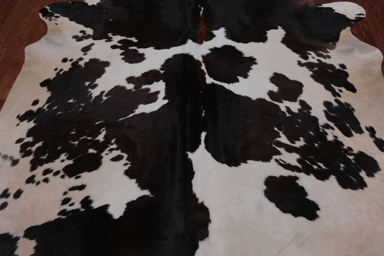 SUPER SALE Brown & White Natural Cowhide Rug - XX-Large 7' 6"H x 6' 3"W