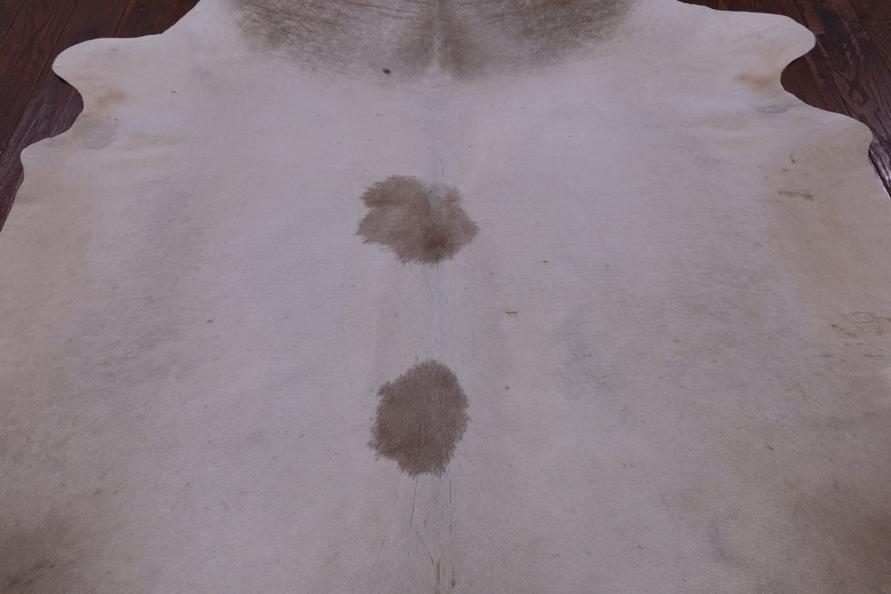 SUPER SALE Beige Natural Cowhide Rug - XX-Large 7' 7"H x 6' 6"W