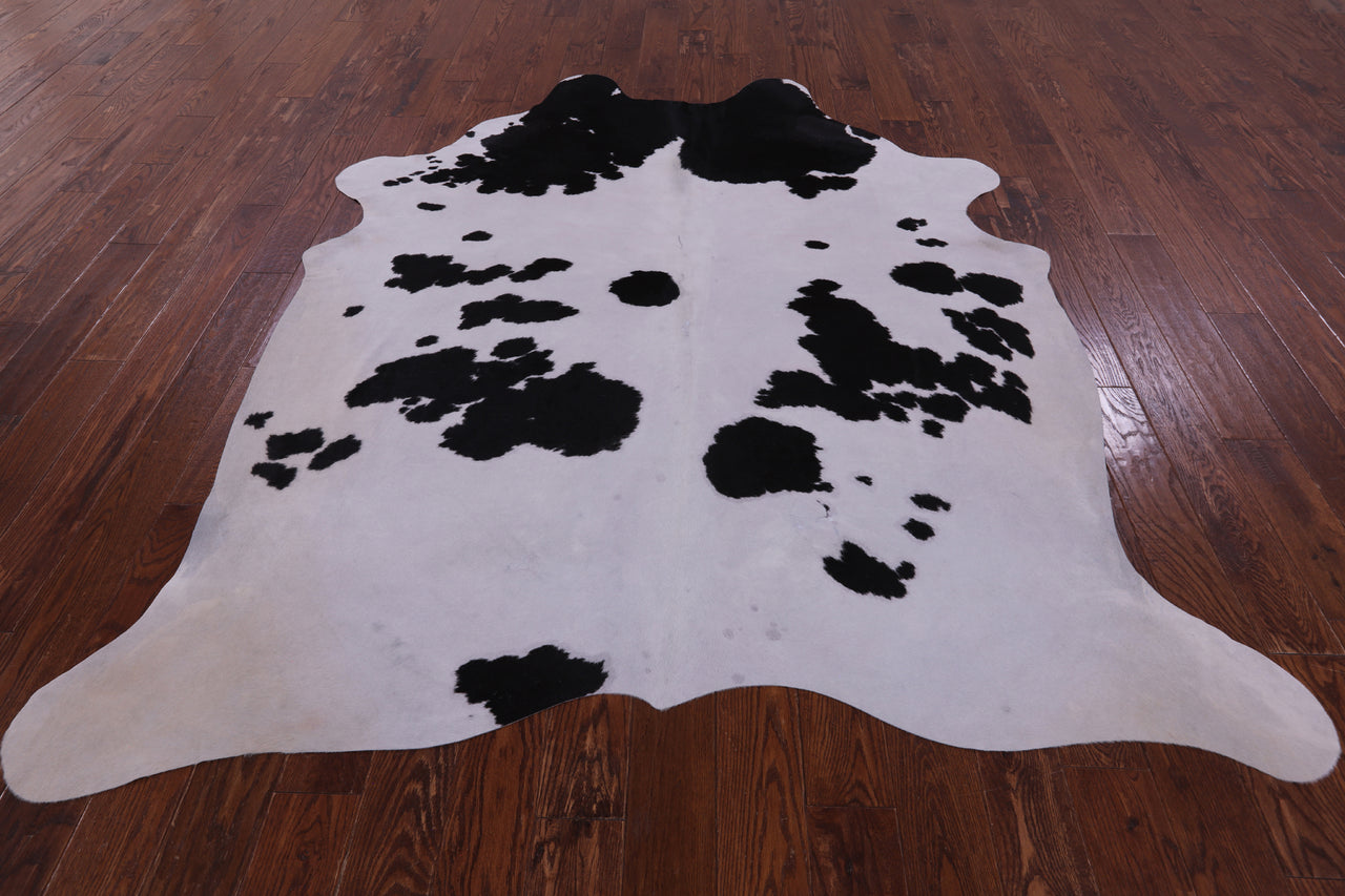 SUPER SALE Black & White Natural Cowhide Rug - XX-Large 8' 1"H x 6' 7"W