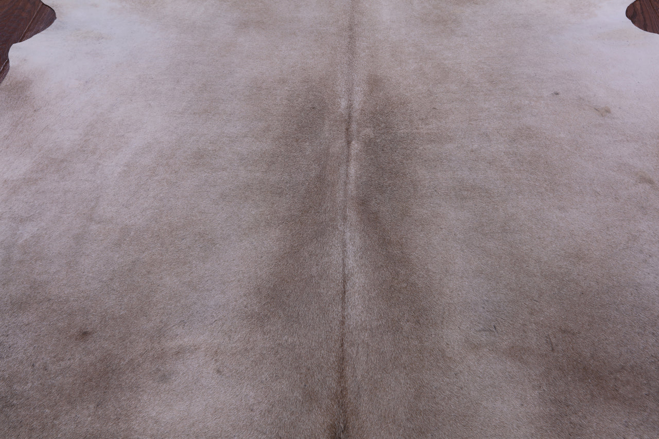 SUPER SALE Beige Natural Cowhide Rug - X-Large 7' 0"H x 6' 1"W
