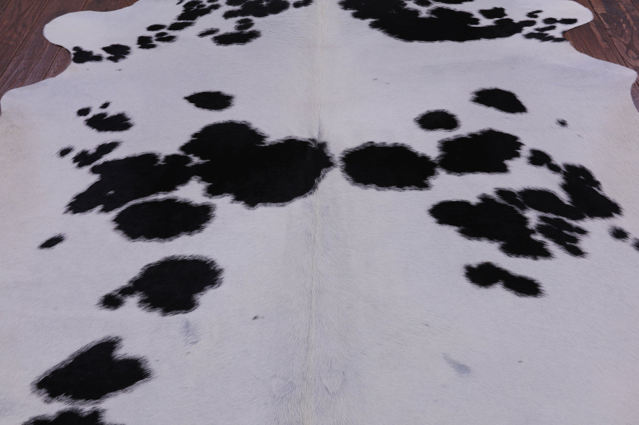 SUPER SALE Black & White Natural Cowhide Rug - XX-Large 7' 8"H x 6' 3"W