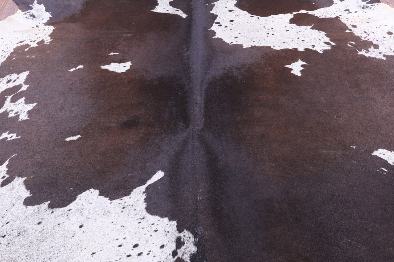 SUPER SALE Brown Salt & Pepper Natural Cowhide Rug - XX-Large 8' 2"H x 7' 3"W