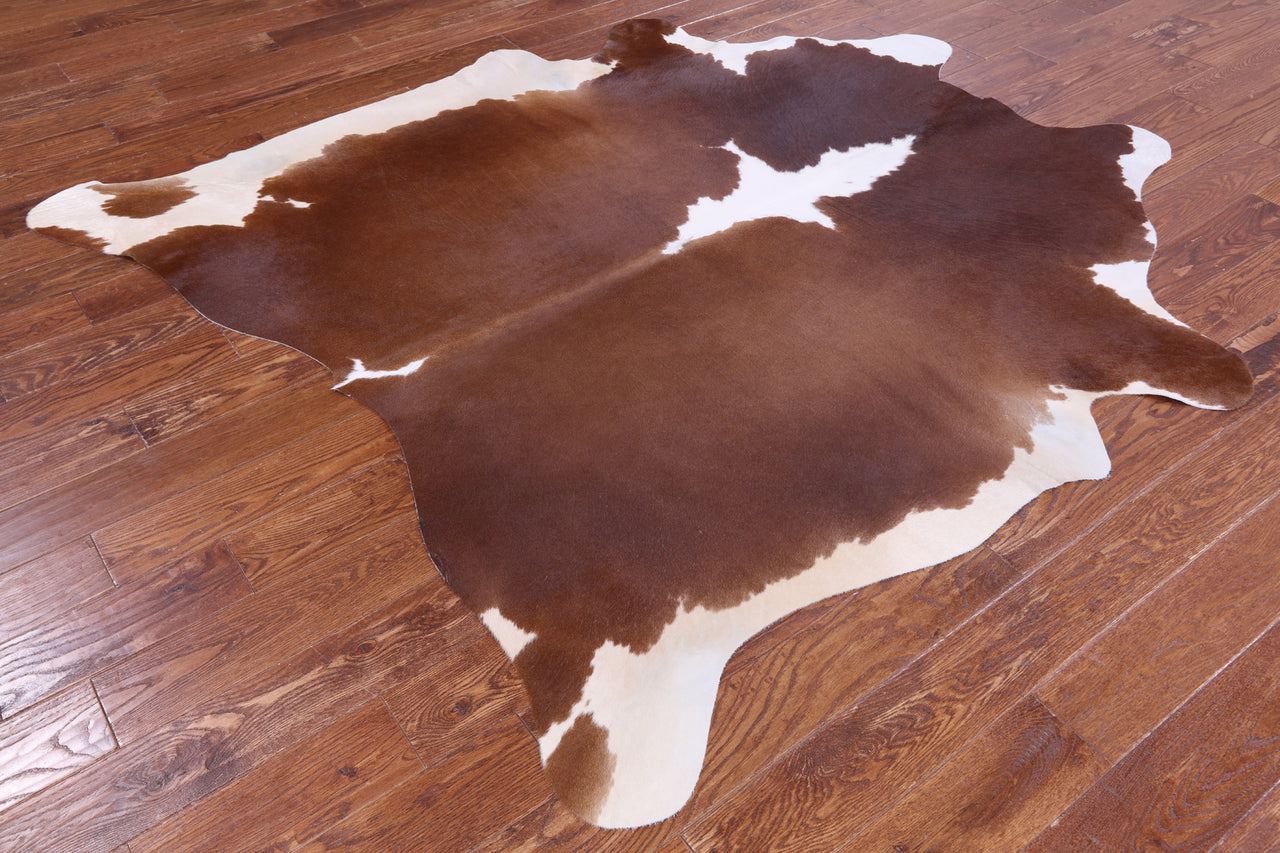 SUPER SALE Brown & White Natural Cowhide Rug - X-Large 7' 2"H x 6' 4"W