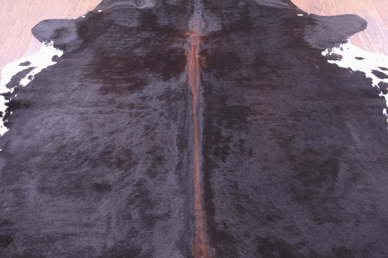 SUPER SALE Black & White Natural Cowhide Rug - XX-Large 7' 5"H x 6' 10"W