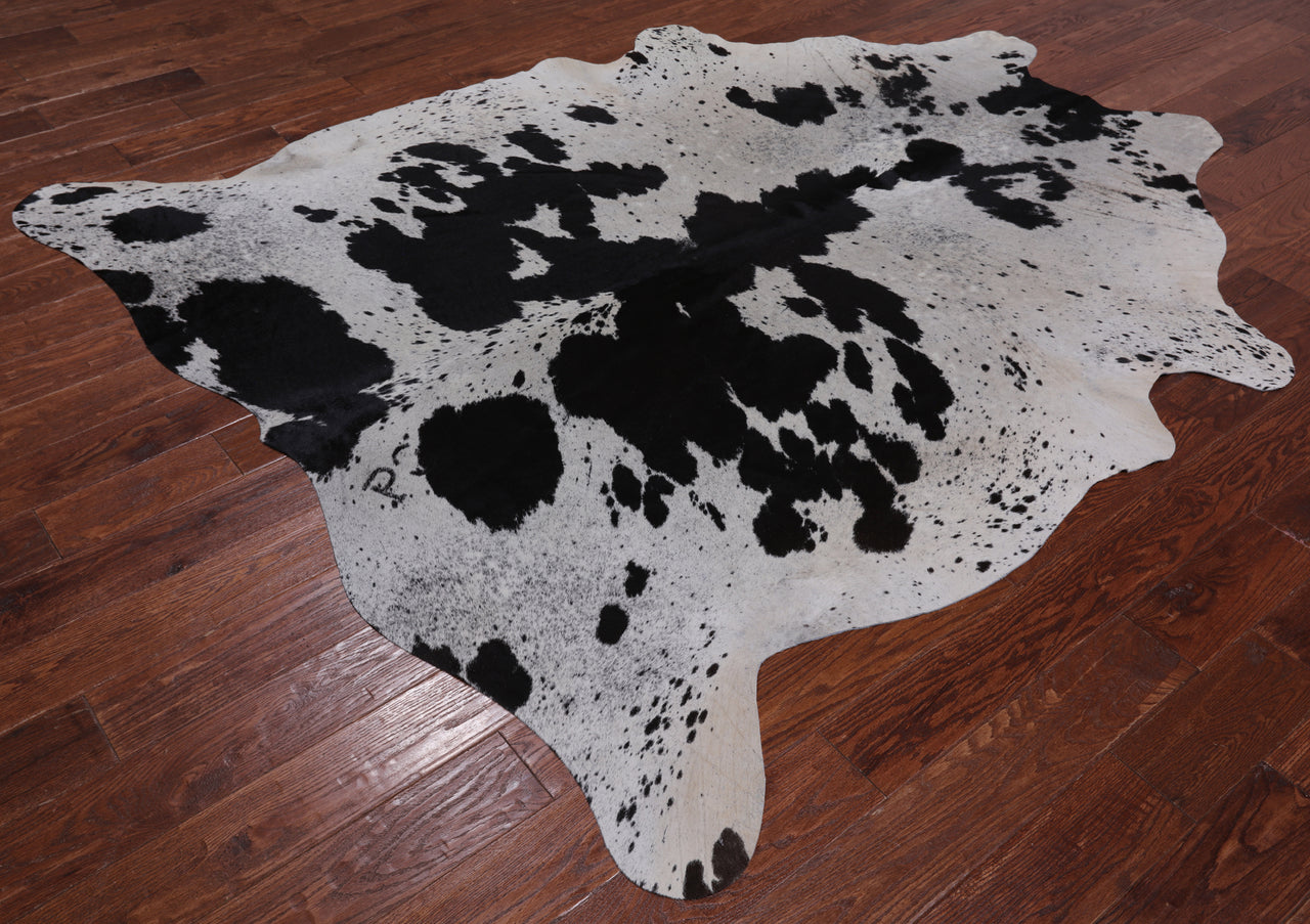 SUPER SALE Black Salt & Pepper Natural Cowhide Rug - XX-Large 7' 10"H x 6' 8"W