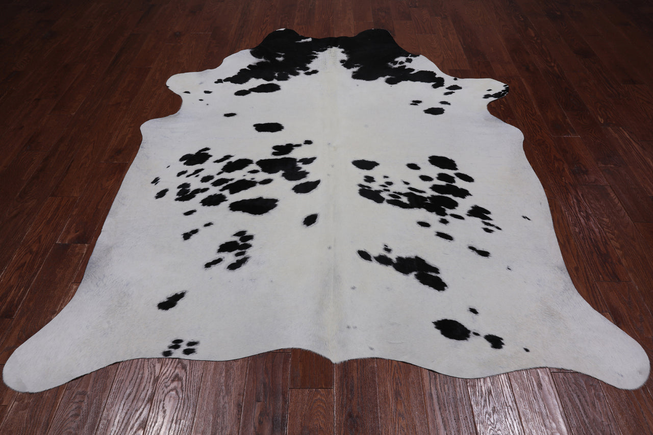 SUPER SALE Black & White Natural Cowhide Rug - XX-Large 7' 10"H x 6' 3"W