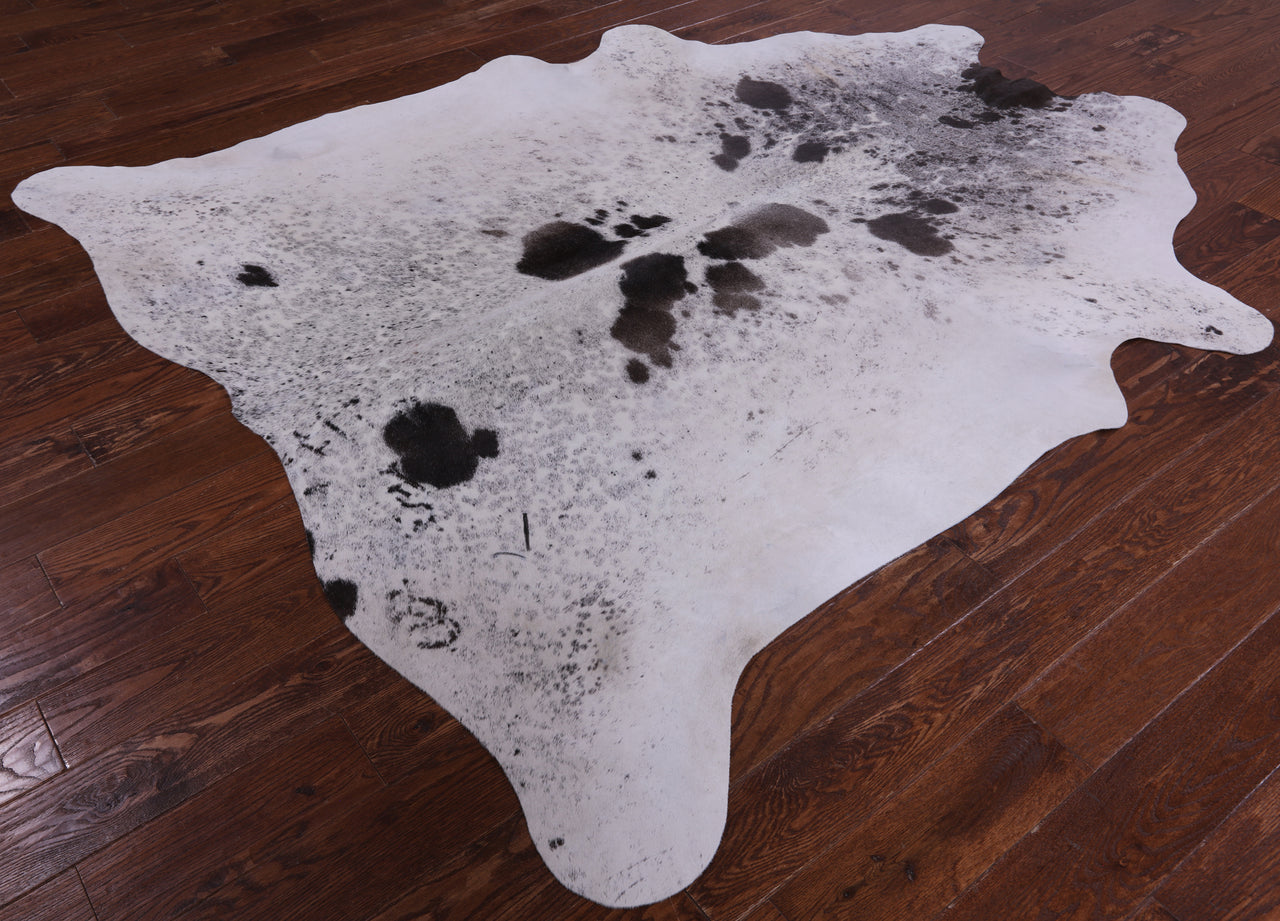 SUPER SALE Brown Salt & Pepper Natural Cowhide Rug - XX-Large 7' 6"H x 6' 10"W