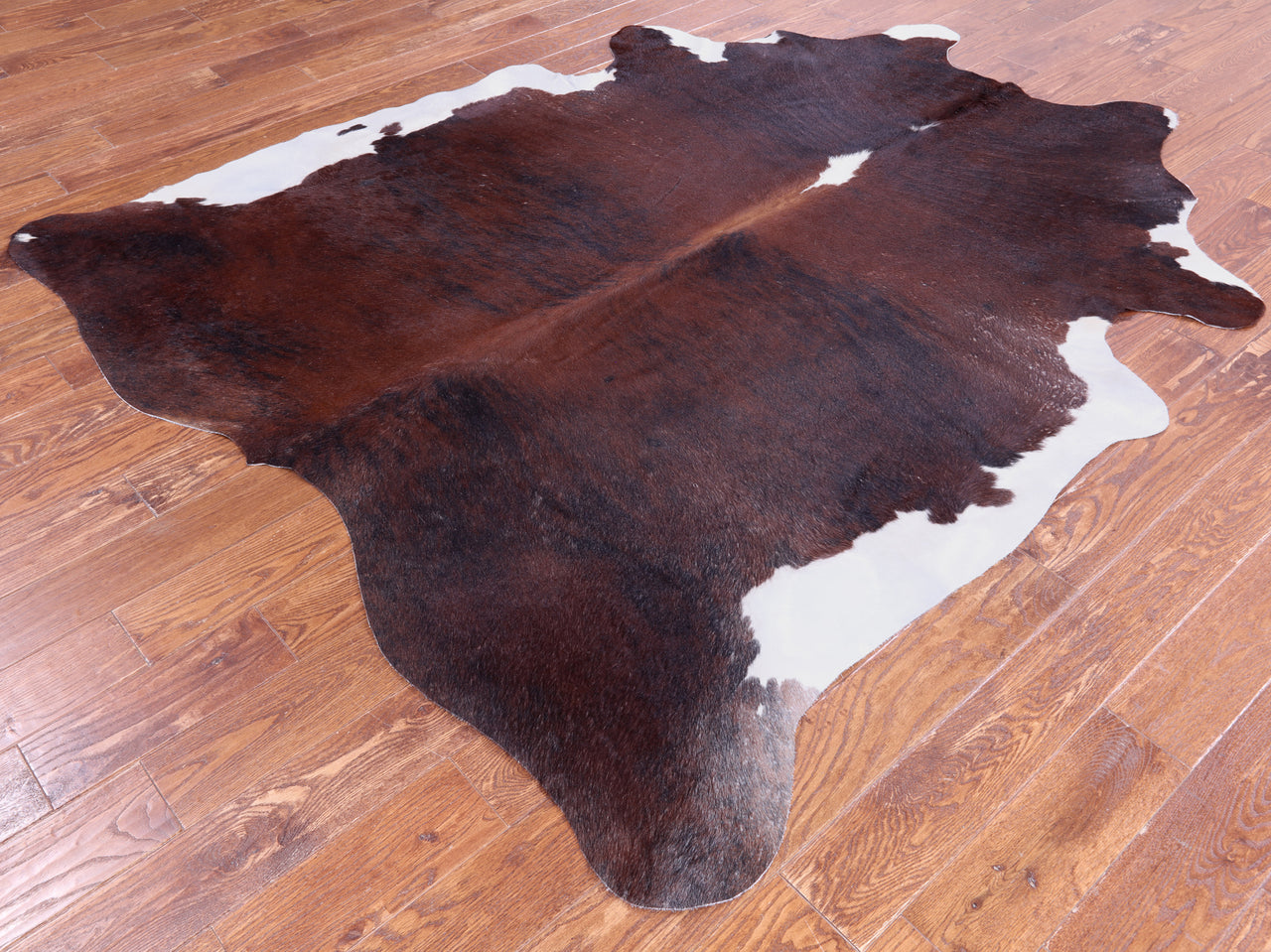 SUPER SALE Dark Brindle Natural Cowhide Rug - XX-Large 7' 8"H x 6' 6"W