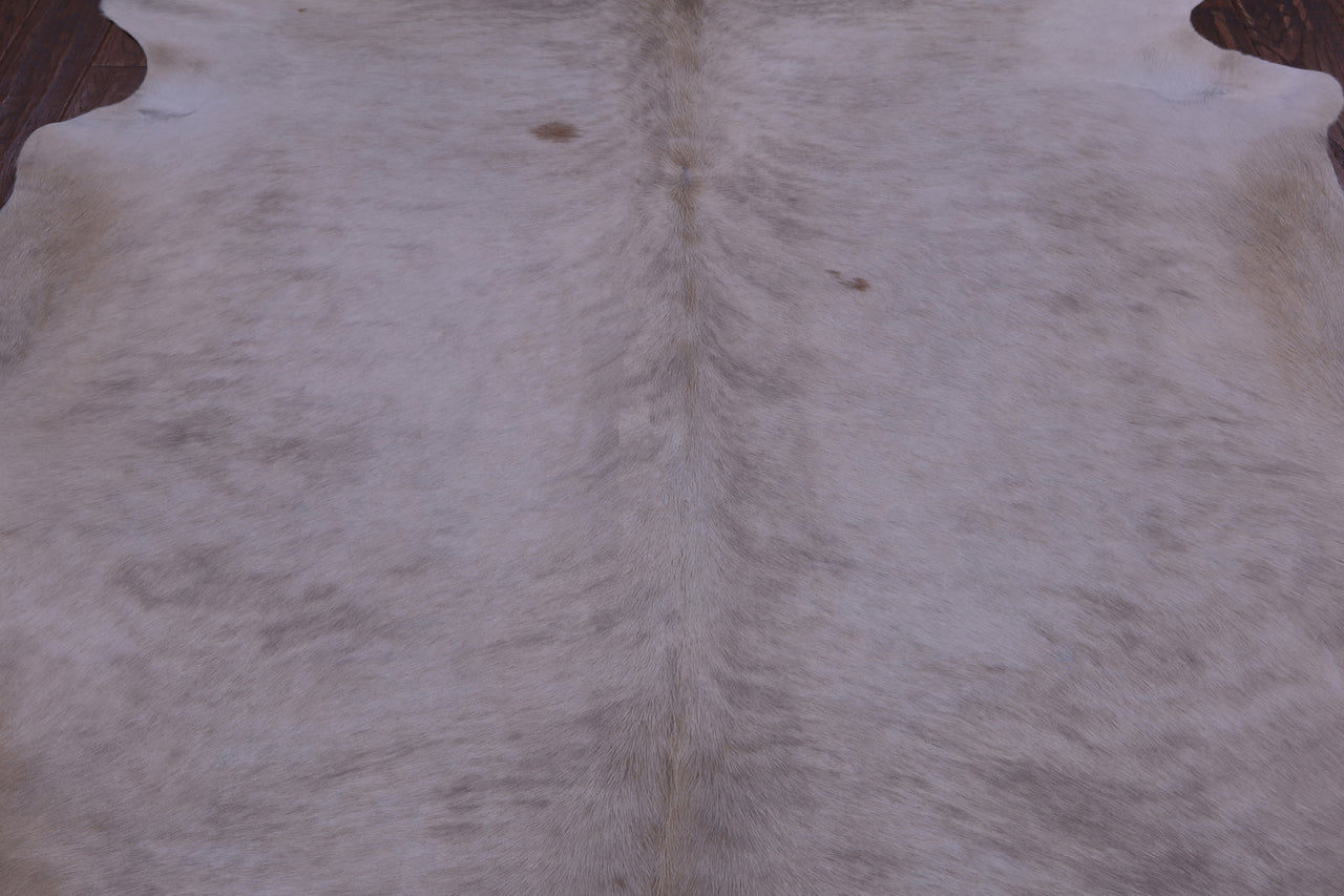 SUPER SALE Beige Natural Cowhide Rug - XX-Large 7' 5"H x 6' 5"W