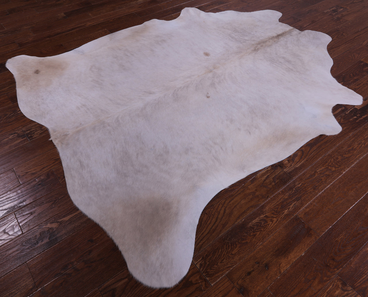 SUPER SALE Beige Natural Cowhide Rug - XX-Large 7' 5"H x 6' 5"W