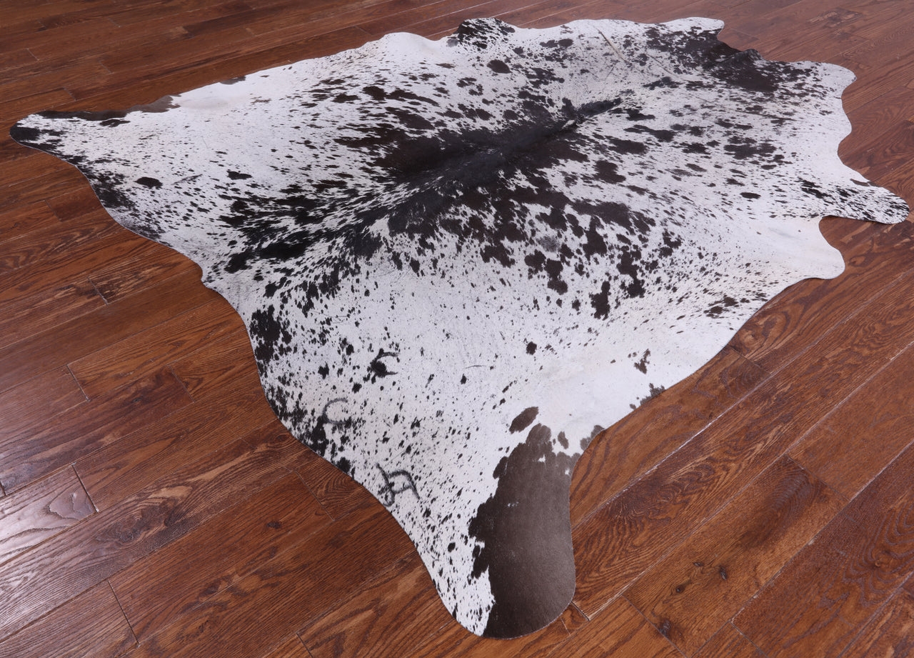 SUPER SALE Brown Salt & Pepper Natural Cowhide Rug - XX-Large 7' 9"H x 7' 0"W