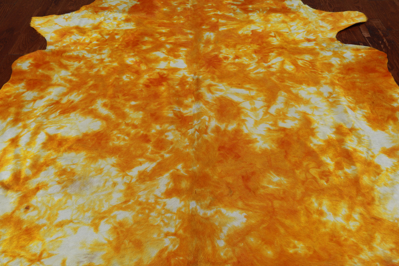 Dyed Cowhide Natural Cowhide Rug - X-Large 7' 2"H x 6' 5"W