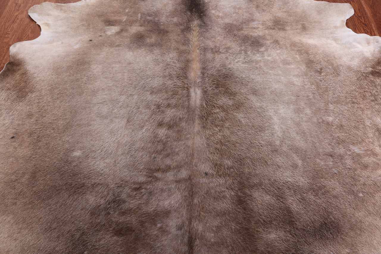 Champagne Natural Cowhide Rug - XX-Large 7' 4"H x 6' 9"W