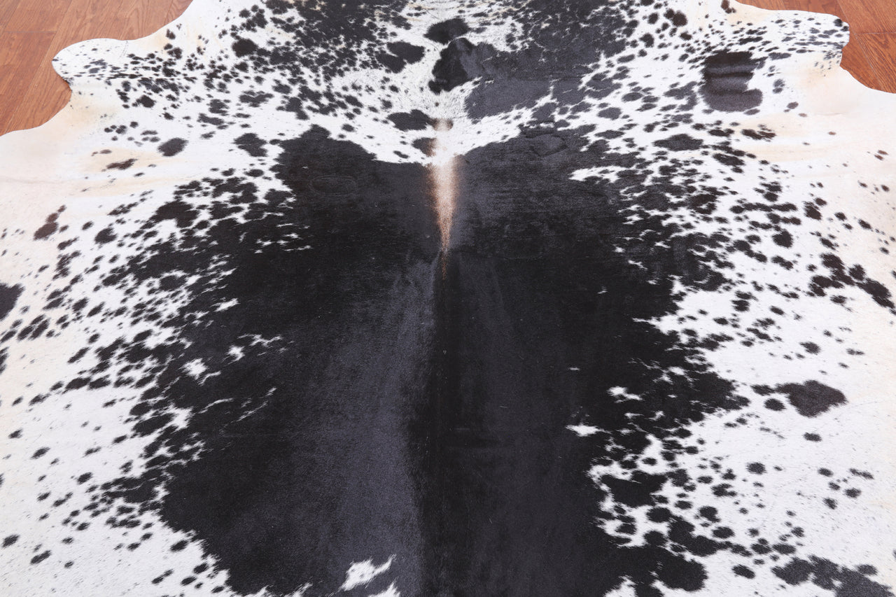 Salt & Pepper Natural Cowhide Rug - XX-Large 8' 0"H x 7' 0"W
