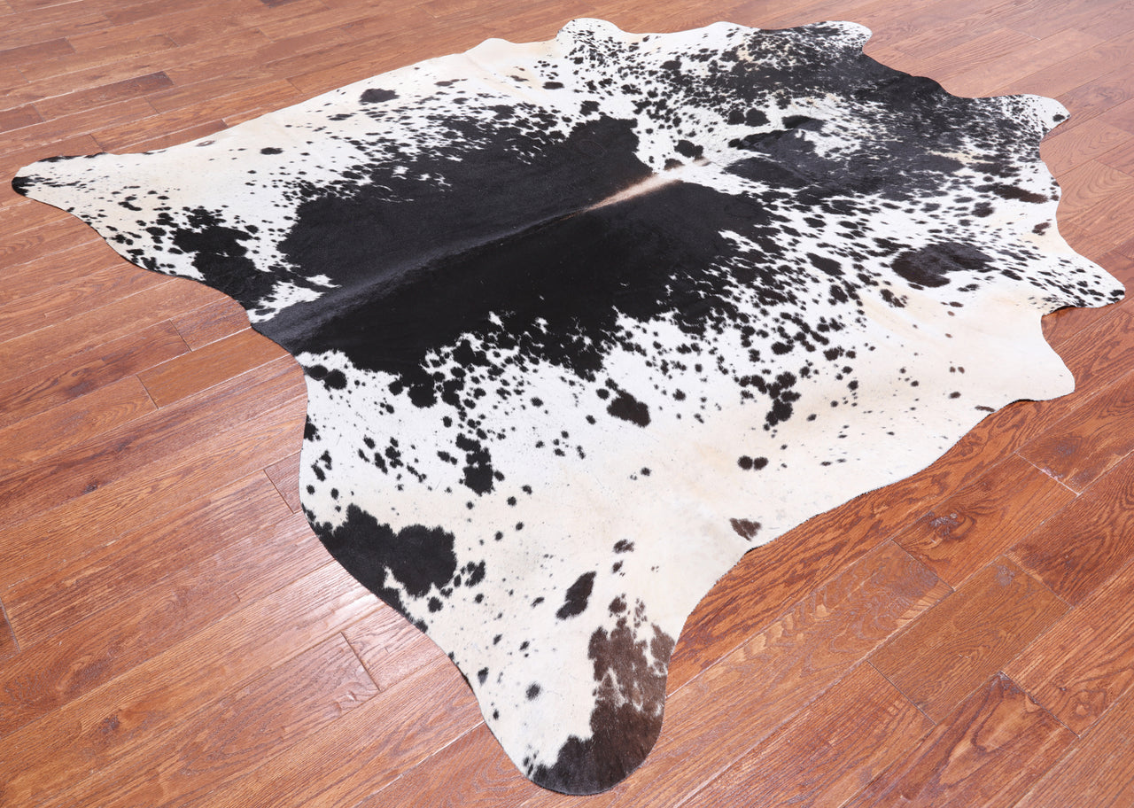 Salt & Pepper Natural Cowhide Rug - XX-Large 8' 0"H x 7' 0"W